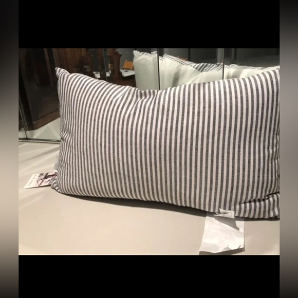 Rae Dunn BOO Ghost Pillow - Picture 2 of 5